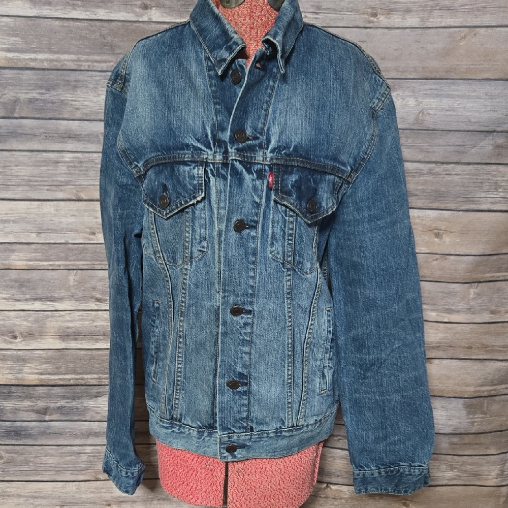 Levi's Blue Lightweight Denim Shirt Jacket